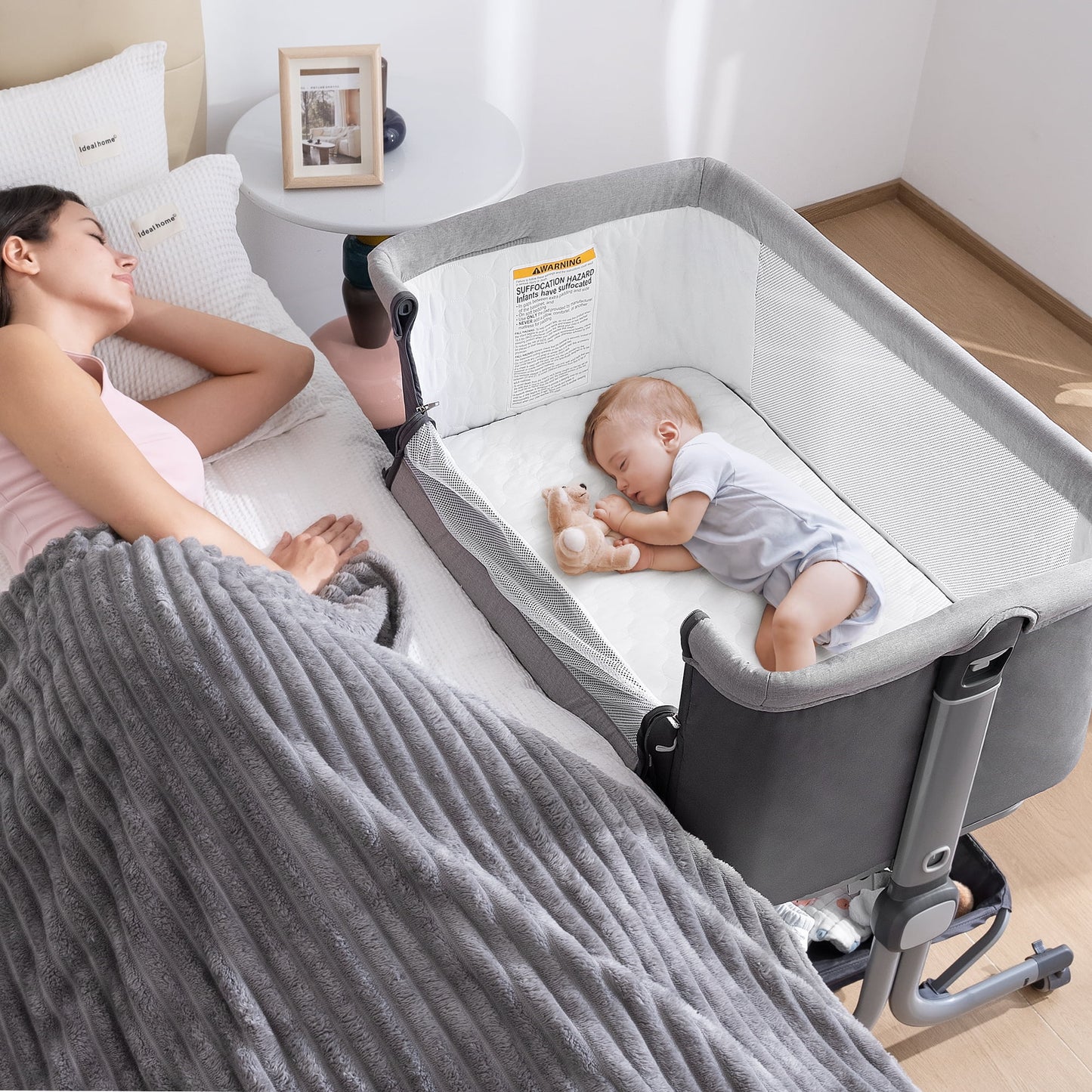Portable Baby Bedside Sleeper Bassinet with Waterproof Mattress Pad for Infant Newborn up to 12 Month