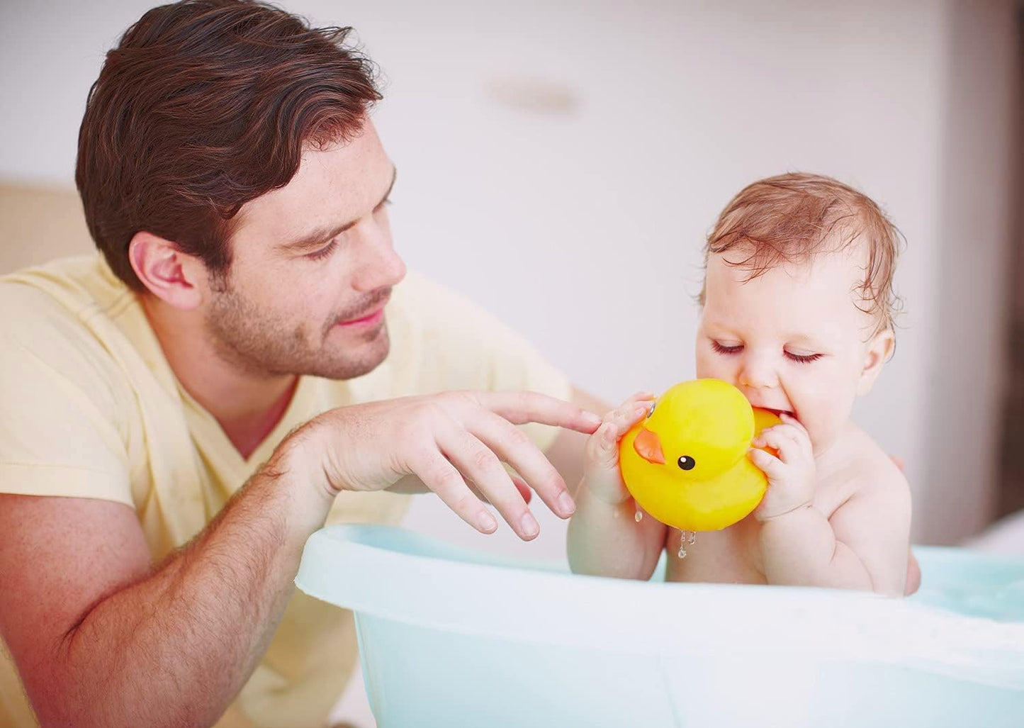 Yellow Rubber Ducks, Preschool Large Bath Toys Bathtub Floating Squeaky Duckies Gift for Baby Shower Infants Kids Toddler Party Decoration, 7.2 Inches (Large)
