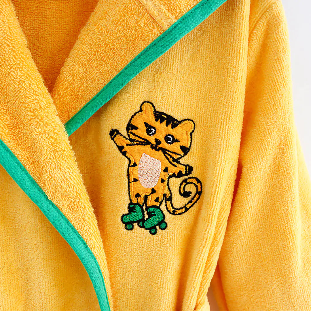 Milk&Moo Skater Cheetah Kids Bathrobe – 100% Turkish Cotton, Hooded Robe for Boys & Girls, Age 5-6