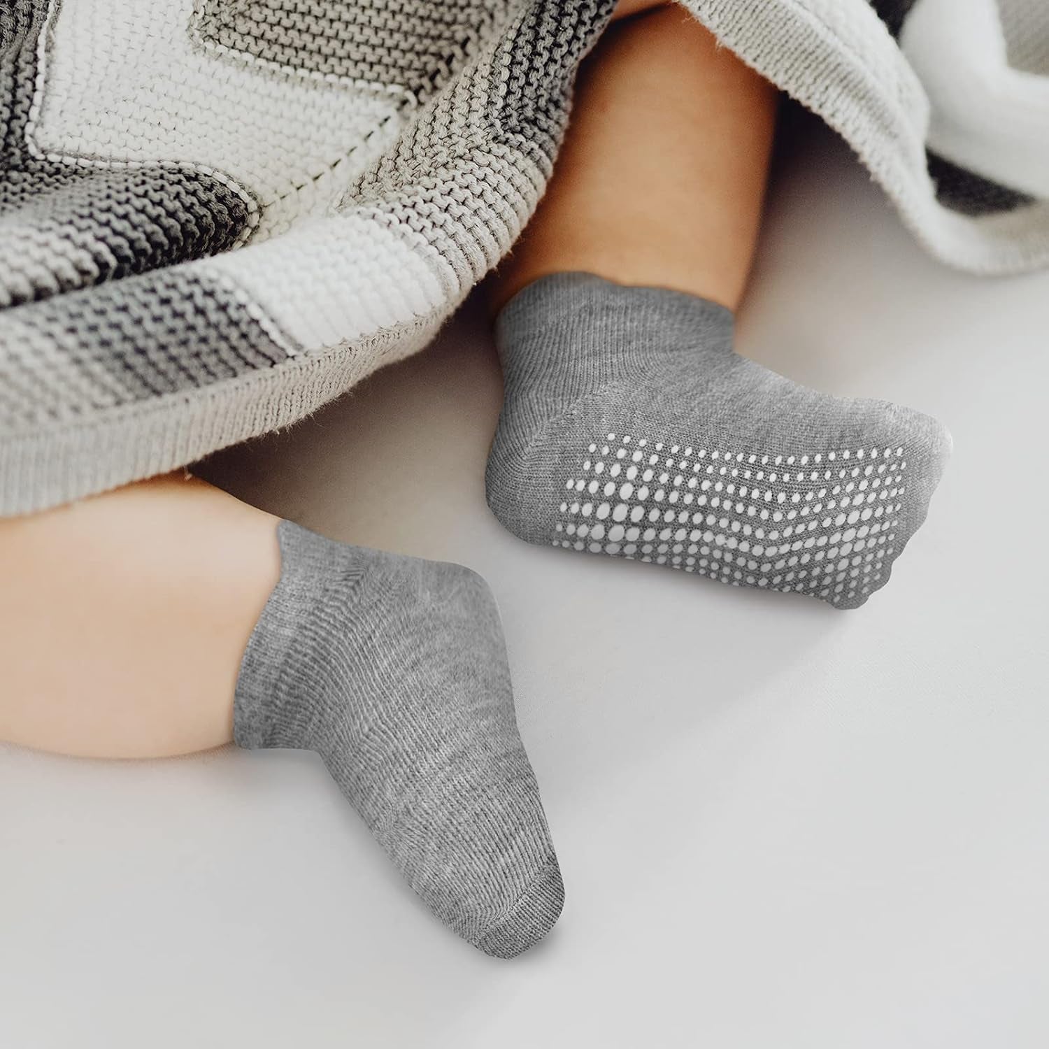 Non Slip Toddler Socks Baby Boys Girls anti Skid Grip Socks 3-5T Black